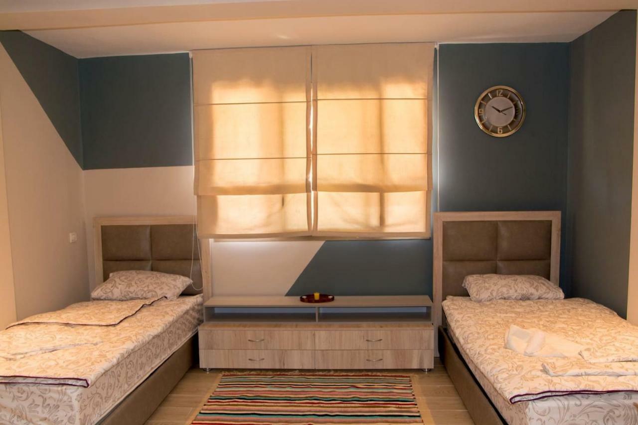 Beau Studio, Cozy, Quartier Vivant, Proche De Tous Daire Ucda Dış mekan fotoğraf