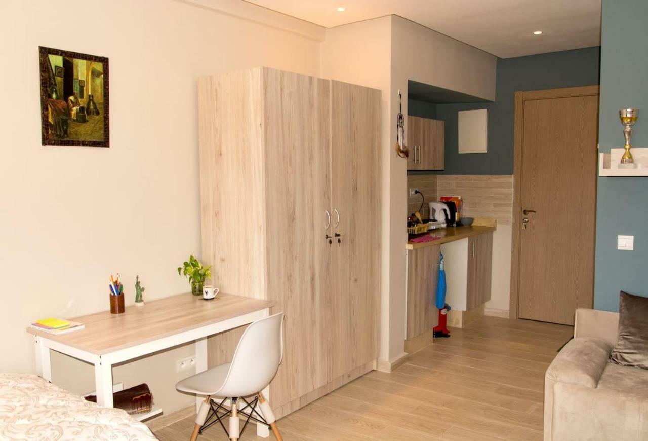 Beau Studio, Cozy, Quartier Vivant, Proche De Tous Daire Ucda Dış mekan fotoğraf